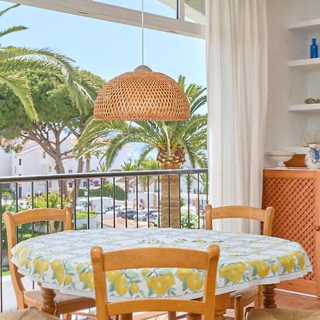 Carabeo 19 Apartment Нерха Екстериор снимка