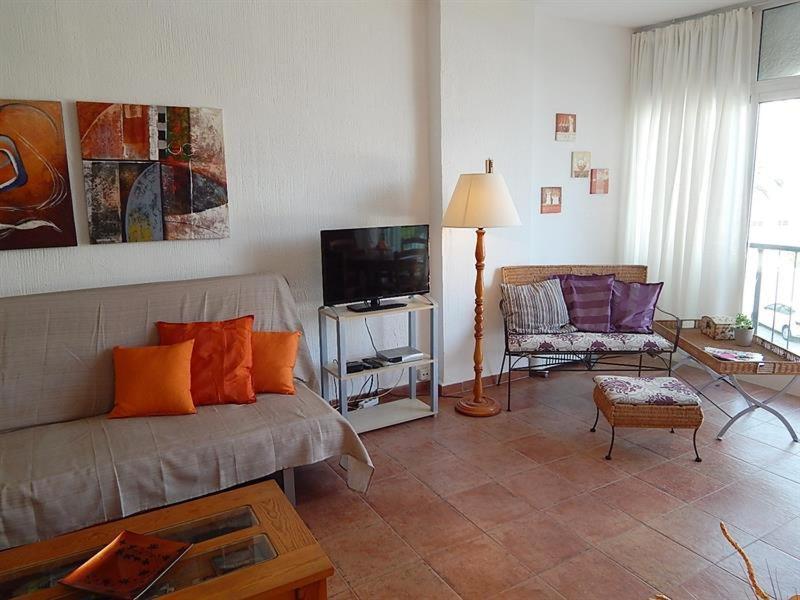Carabeo 19 Apartment Нерха Екстериор снимка