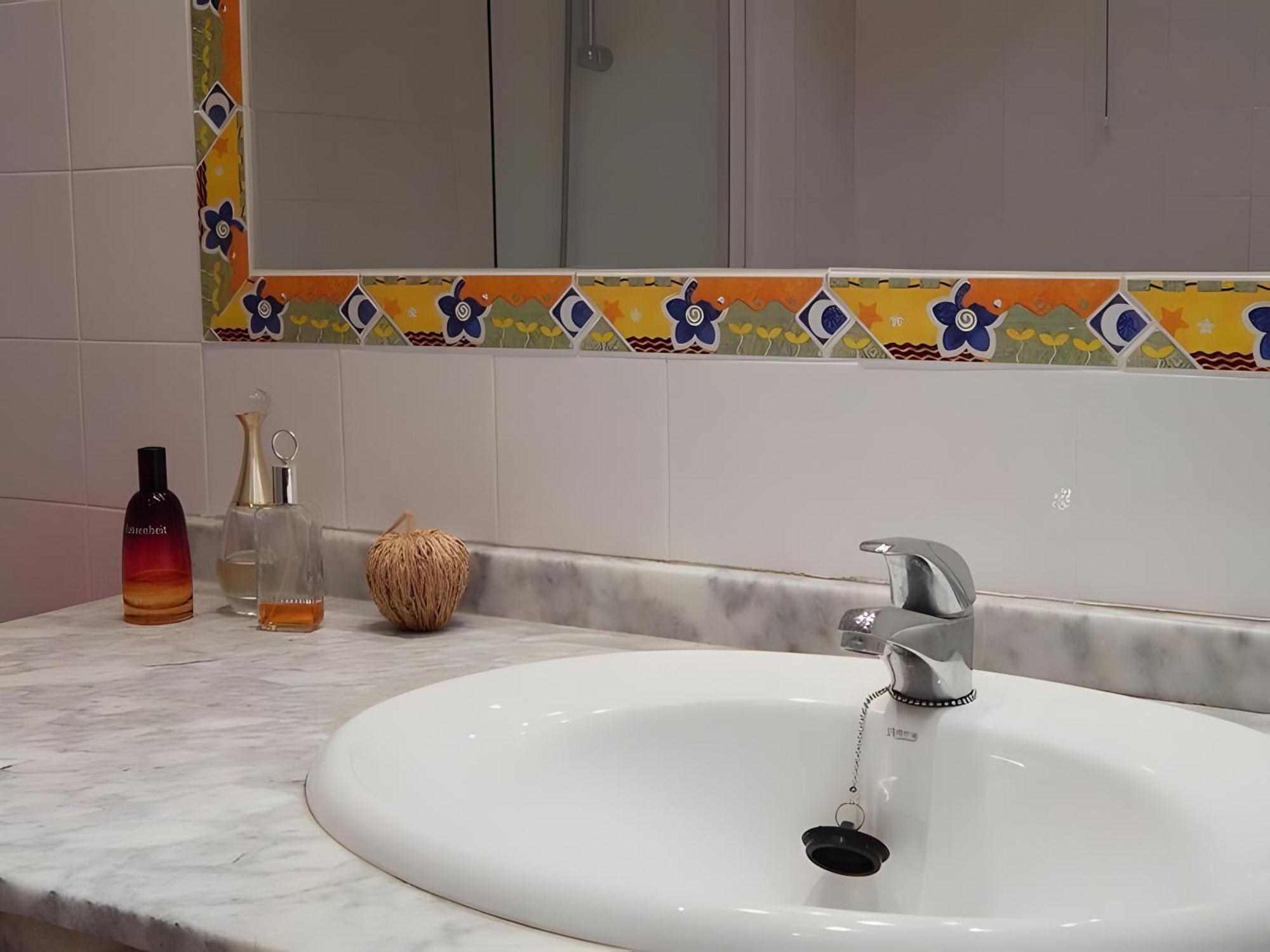 Carabeo 19 Apartment Нерха Екстериор снимка