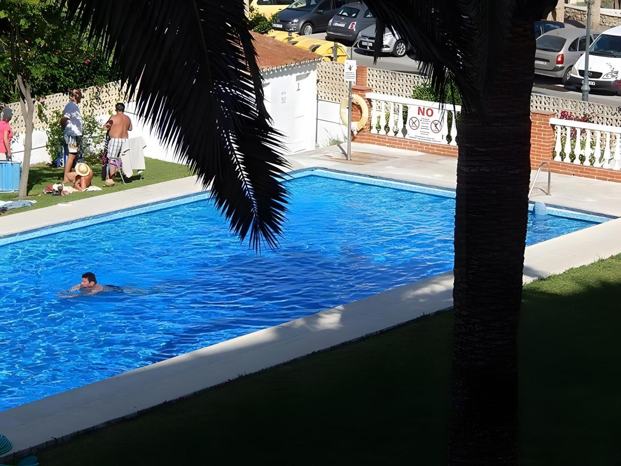 Carabeo 19 Apartment Нерха Екстериор снимка