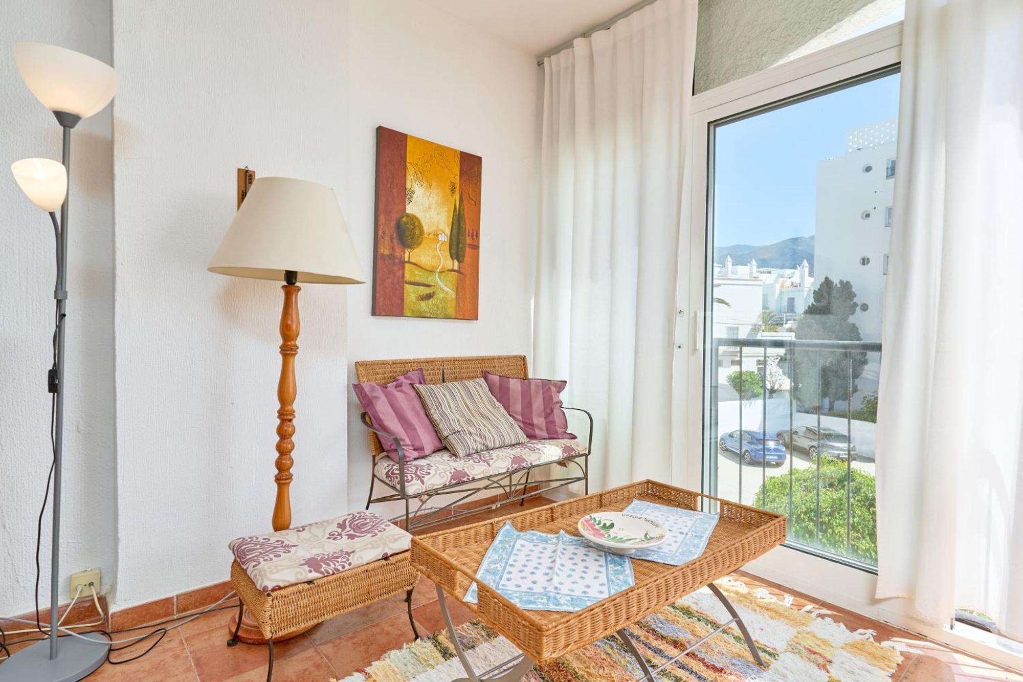 Carabeo 19 Apartment Нерха Екстериор снимка