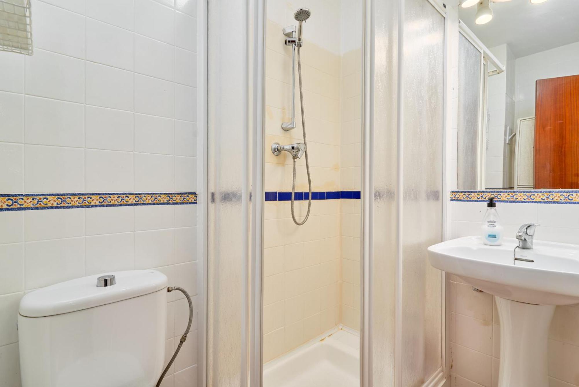 Carabeo 19 Apartment Нерха Екстериор снимка
