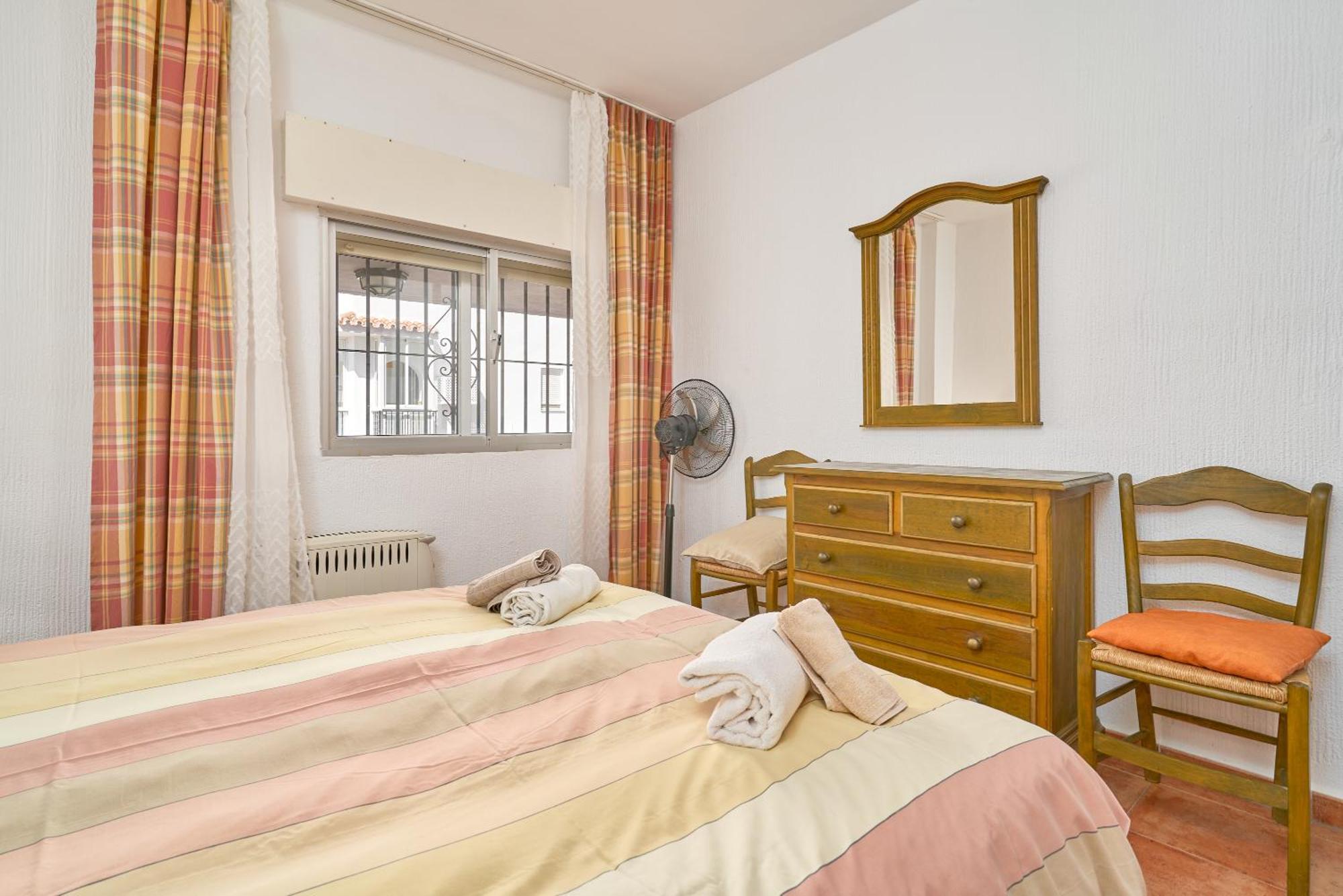Carabeo 19 Apartment Нерха Екстериор снимка